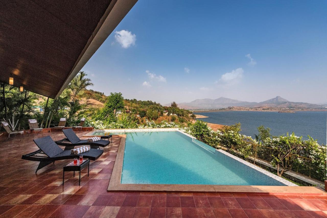 °SAFFRONSTAYS SHAMBHALA LAKESIDE-INFINITY POOL VILLA IN PAWNA MALAVLI ...